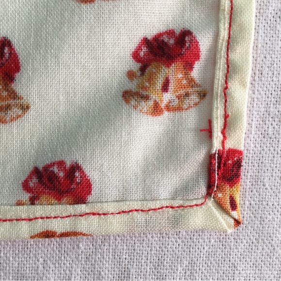 🔔 Handmade Vintage Style Golden Bells Napkins, Set of 2 🔔 - Picture 14 of 16